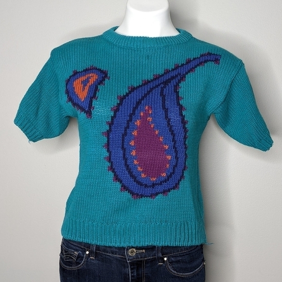 Vintage Sweaters - Vintage SML Sport blue paisley short sleeve sweater M
